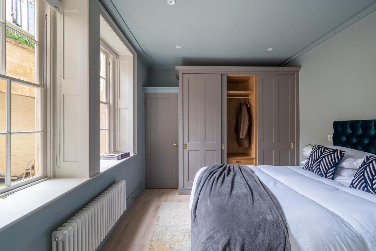 Russell House Suites Bath Extérieur photo