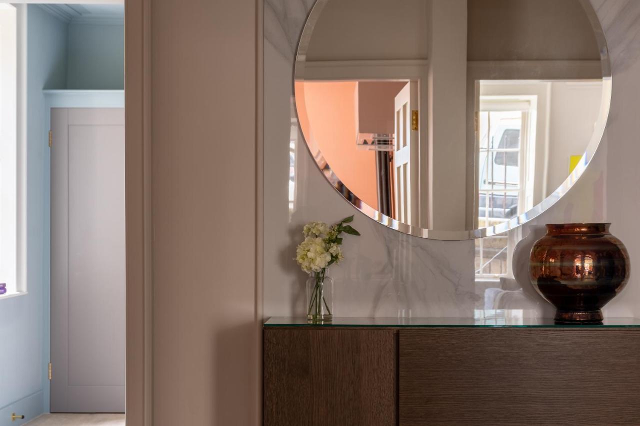 Russell House Suites Bath Extérieur photo