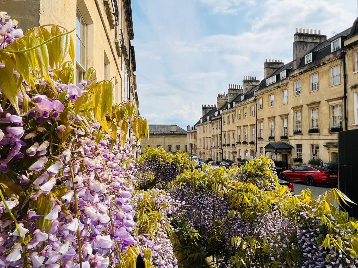 Russell House Suites Bath Extérieur photo