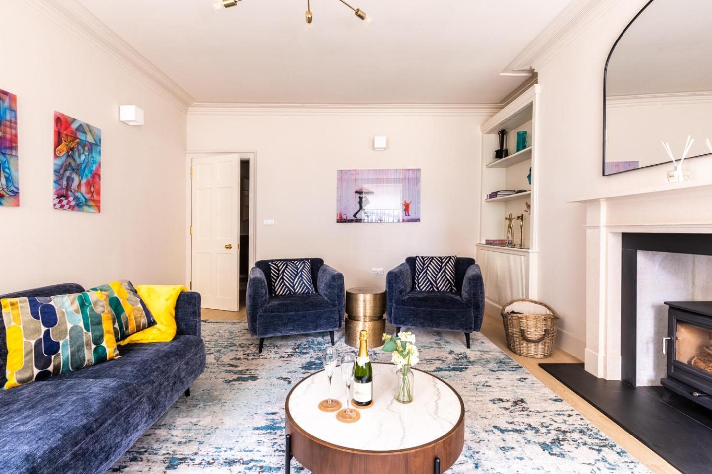 Russell House Suites Bath Extérieur photo