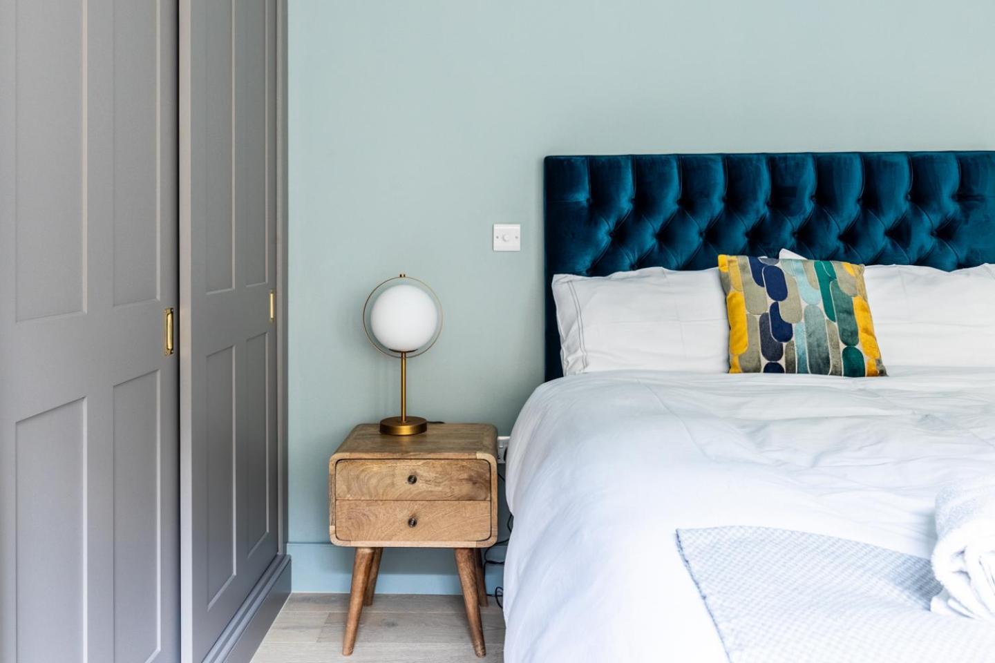 Russell House Suites Bath Extérieur photo