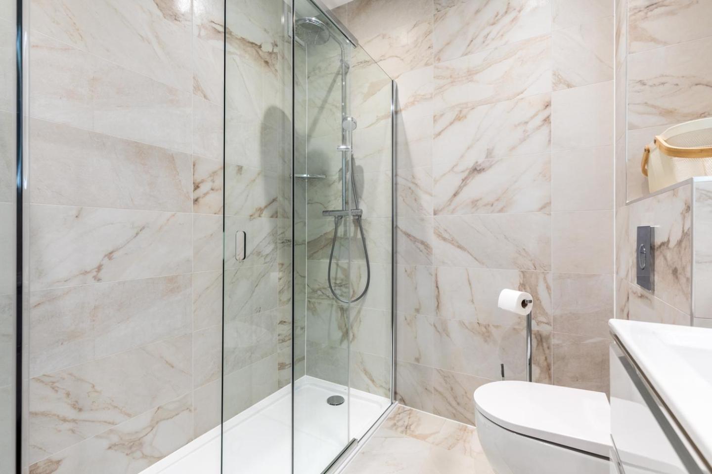 Russell House Suites Bath Extérieur photo